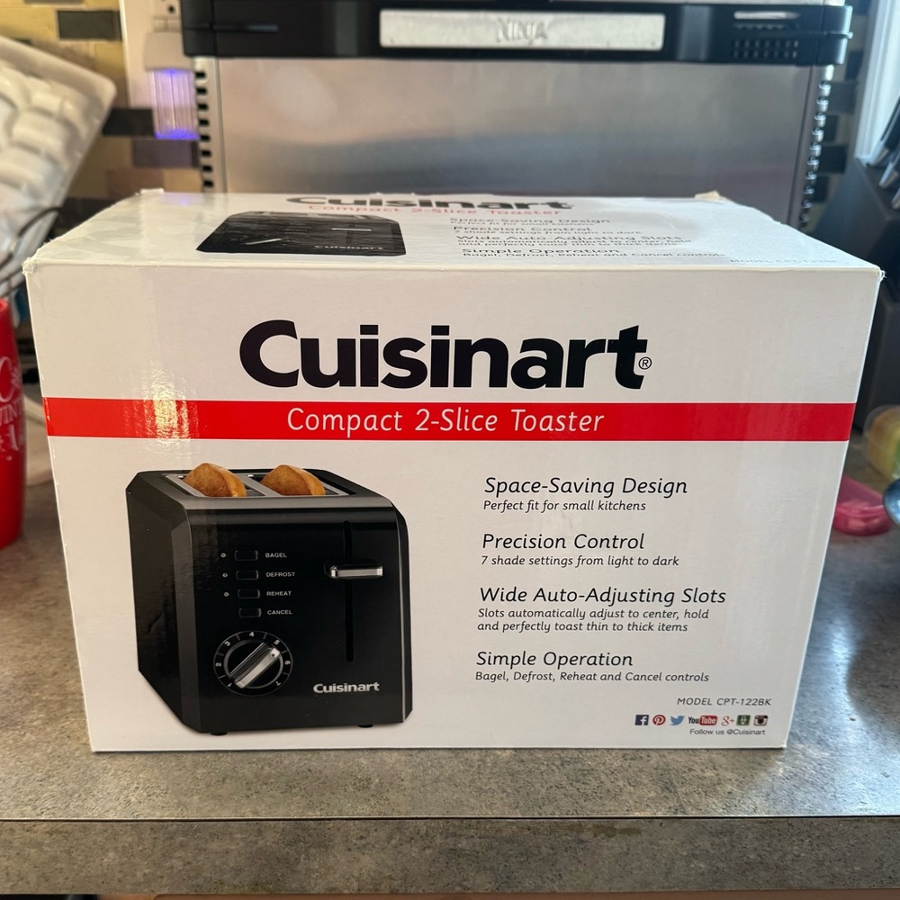 Cuisinart Black 2-Slice Toaster